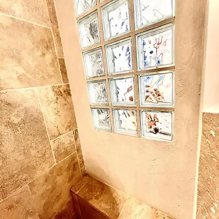 Frühstückspension K.n.c.1601 La Croix-Valmer